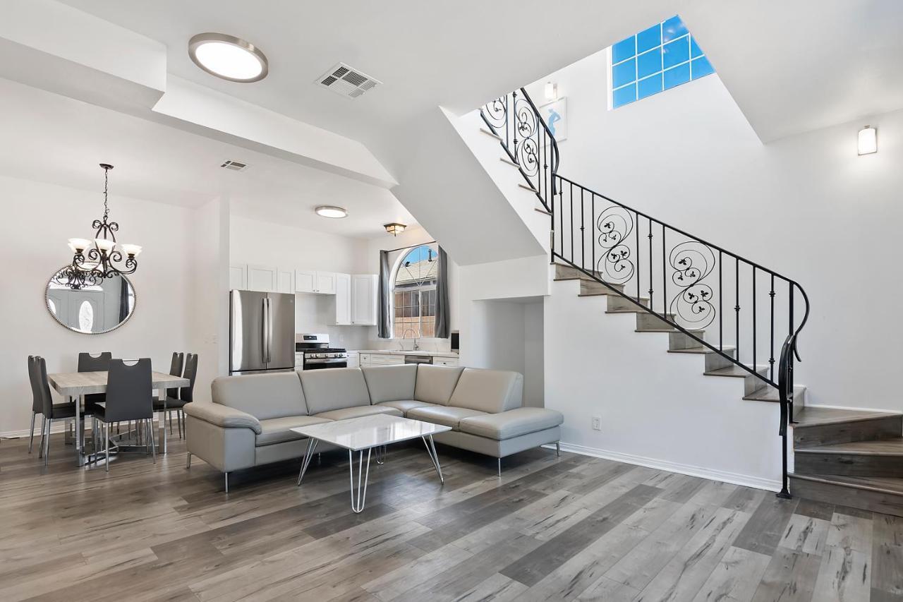 Spacious Private Gated Modern Loft Close To Universal Studio And Hollywood ลอสแอนเจลิส ภายนอก รูปภาพ