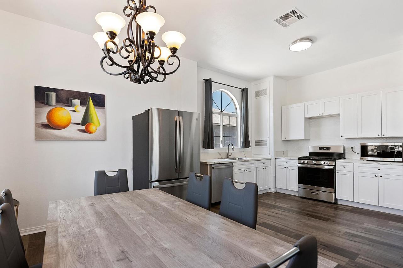 Spacious Private Gated Modern Loft Close To Universal Studio And Hollywood ลอสแอนเจลิส ภายนอก รูปภาพ
